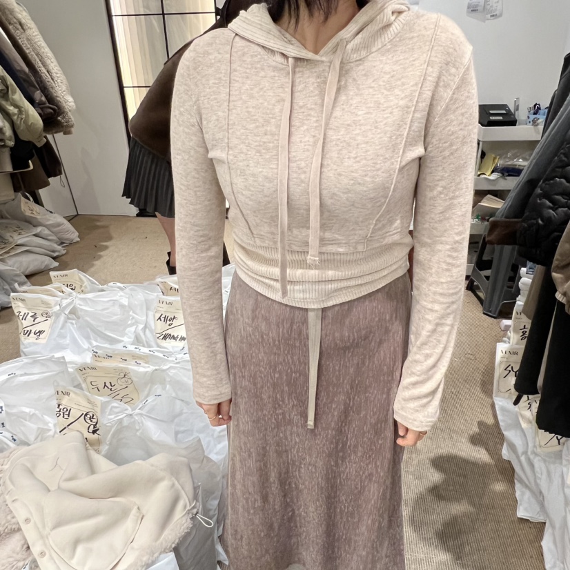 VENIR-a韓國代購㊣女裝新款時尚人氣真品熱賣推薦職業長袖T恤VENIR-a長袖T恤圖色4