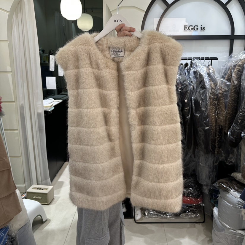 EGG IS韓國代購㊣女士新款人氣熱賣時尚25秋冬推薦真品馬甲EGG IS馬甲圖色1