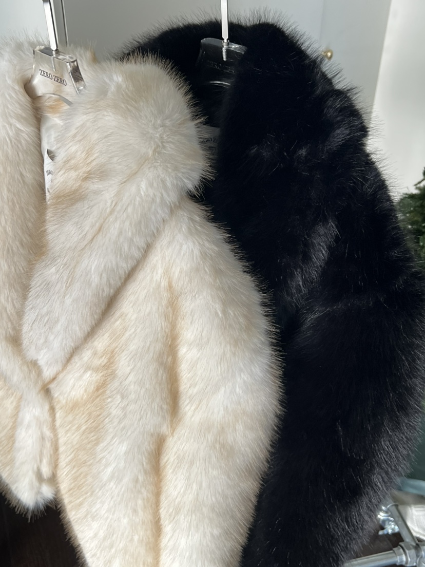 ZEROZERO韓國直郵㊣女裝新款職業熱賣時尚人氣短款大衣皮草ZEROZERO短款大衣