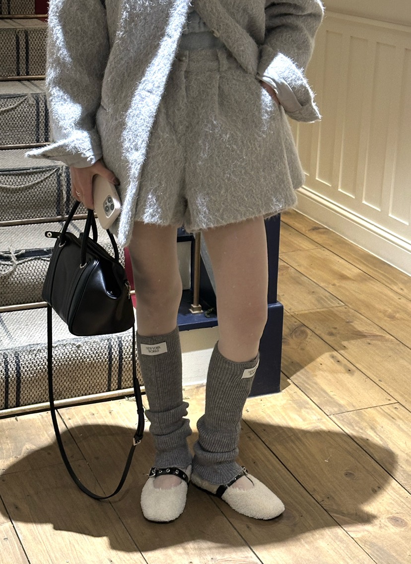 ZEROZERO東大門㊣直郵女裝新款人氣真品時尚短褲馬海毛褶裥ZEROZERO短褲