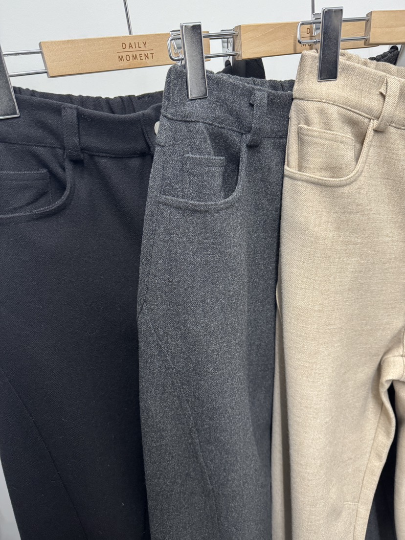DAILY MOMENT東大門㊣實拍女裝新品時尚熱賣真品人氣休閑褲DAILY MOMENT休閑褲
