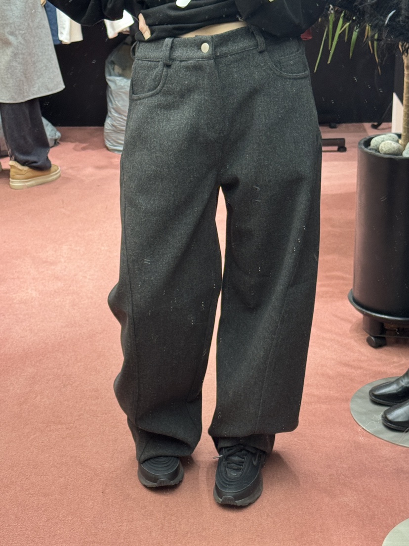 DAILY MOMENT東大門㊣實拍女裝新品時尚熱賣真品人氣休閑褲DAILY MOMENT休閑褲