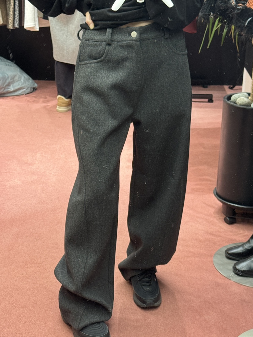 DAILY MOMENT東大門㊣實拍女裝新品時尚熱賣真品人氣休閑褲DAILY MOMENT休閑褲