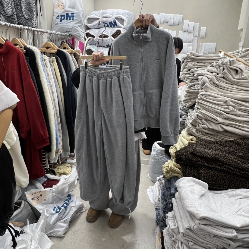 BREEZE韓國直郵㊣女士新品時尚25秋冬真品職業衛衣抓絨拉鏈BREEZE衛衣