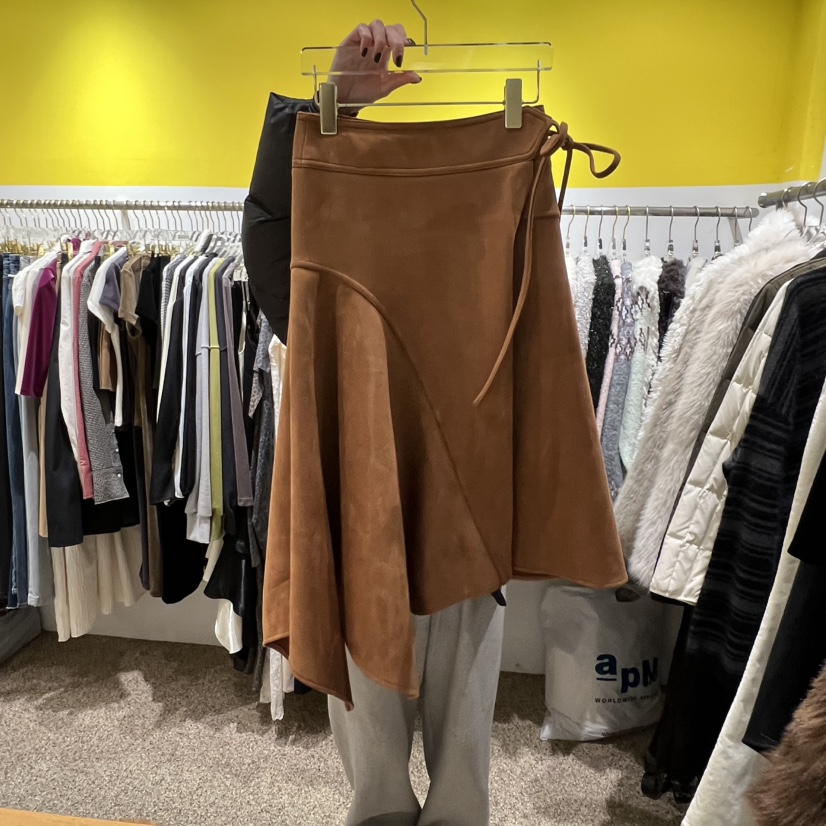 LE MASTERPLACE韓國代購㊣女士新品真品職業半身裙中短裙麂皮Le masterpiece半身裙/中短裙圖色2