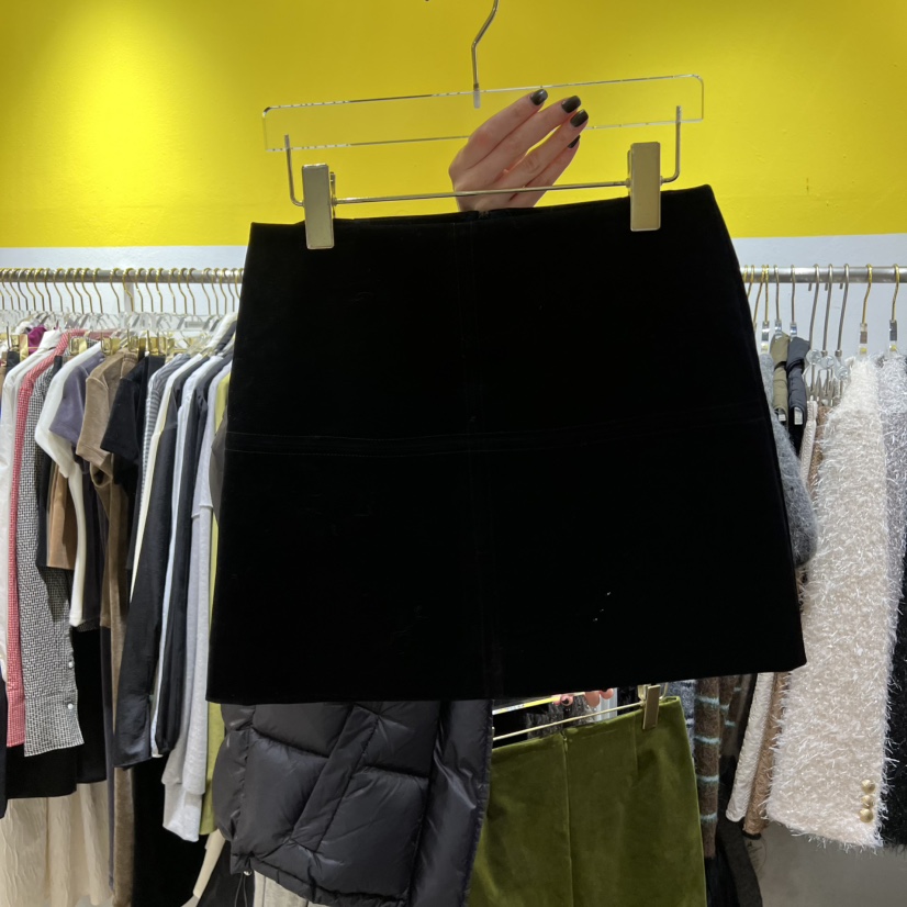 LE MASTERPLACE韓國代購㊣女裝新款職業25秋冬休閑短裙天鵝絨Le masterpiece短裙圖色2