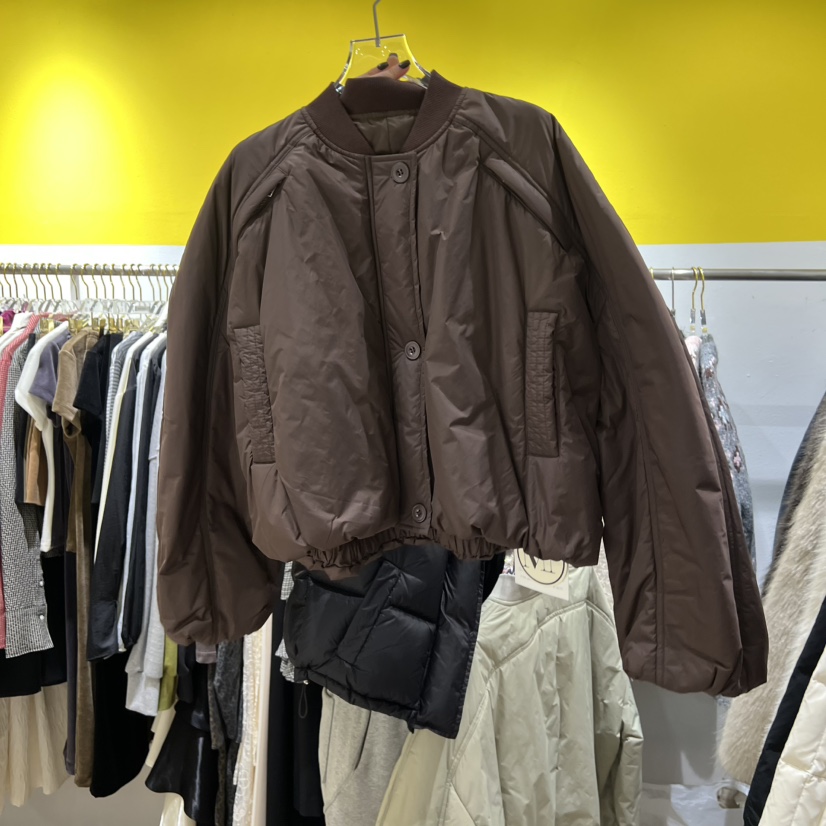 LE MASTERPLACE韓國代購㊣女士新款熱賣真品職業人氣短款棉服Le masterpiece短款棉服圖色2