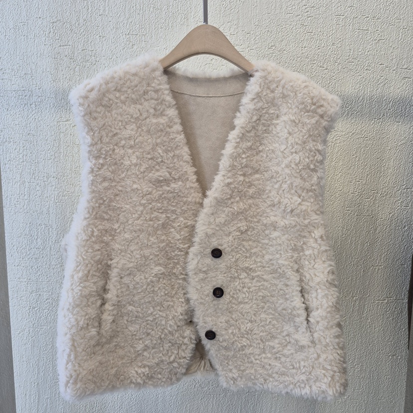 1 2ILLY-S東大門㊣直郵女士新品人氣休閑熱賣馬甲V領抓絨1 2ILLY/THE SIL馬甲圖色1