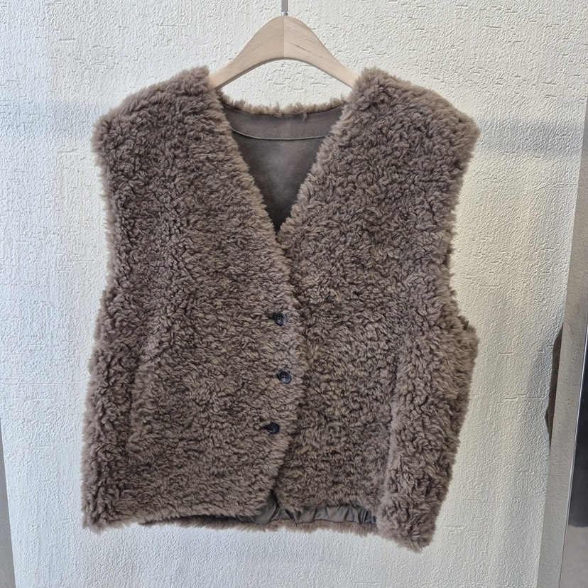 1 2ILLY-S東大門㊣直郵女士新品人氣休閑熱賣馬甲V領抓絨1 2ILLY/THE SIL馬甲圖色3