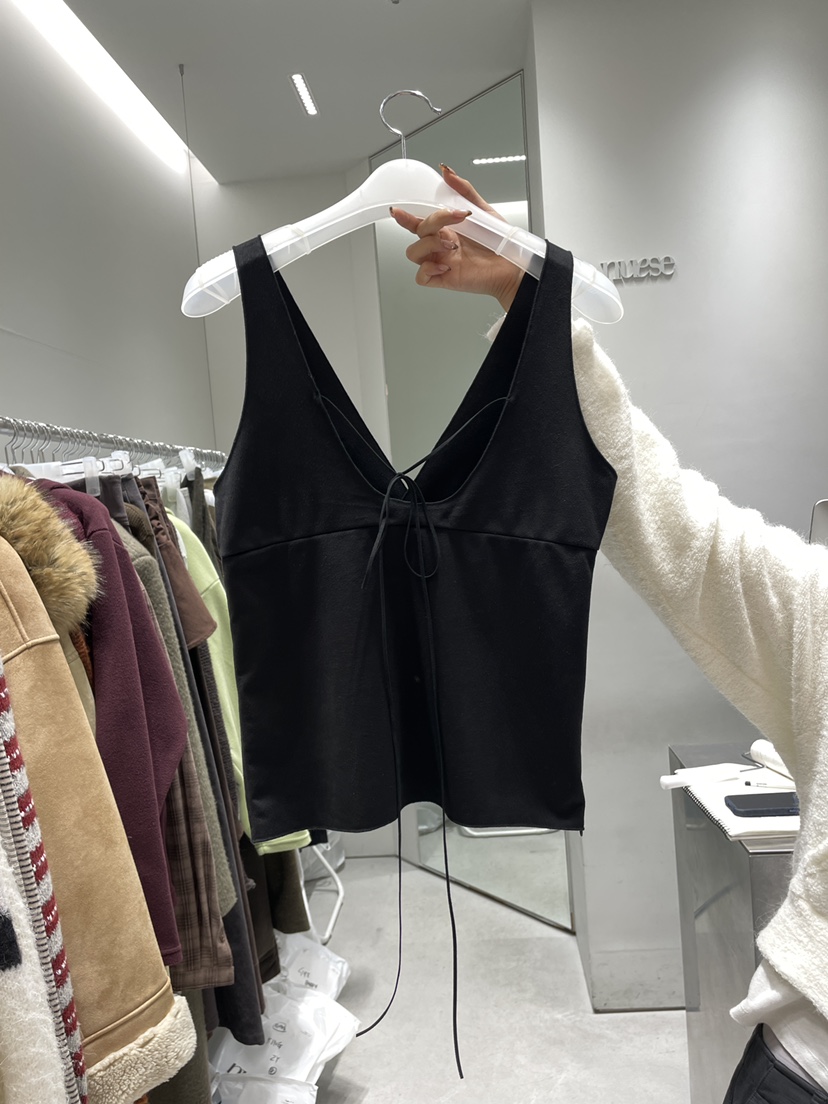 NUESE韓國代購㊣女裝新款熱賣職業25秋冬真品吊帶背心絨面革NUESE吊帶/背心