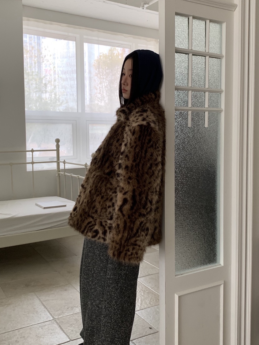 SUNDER MARKET韓國直郵㊣女裝新款25秋冬時尚休閑短款大衣SUNDER MARKET短款大衣