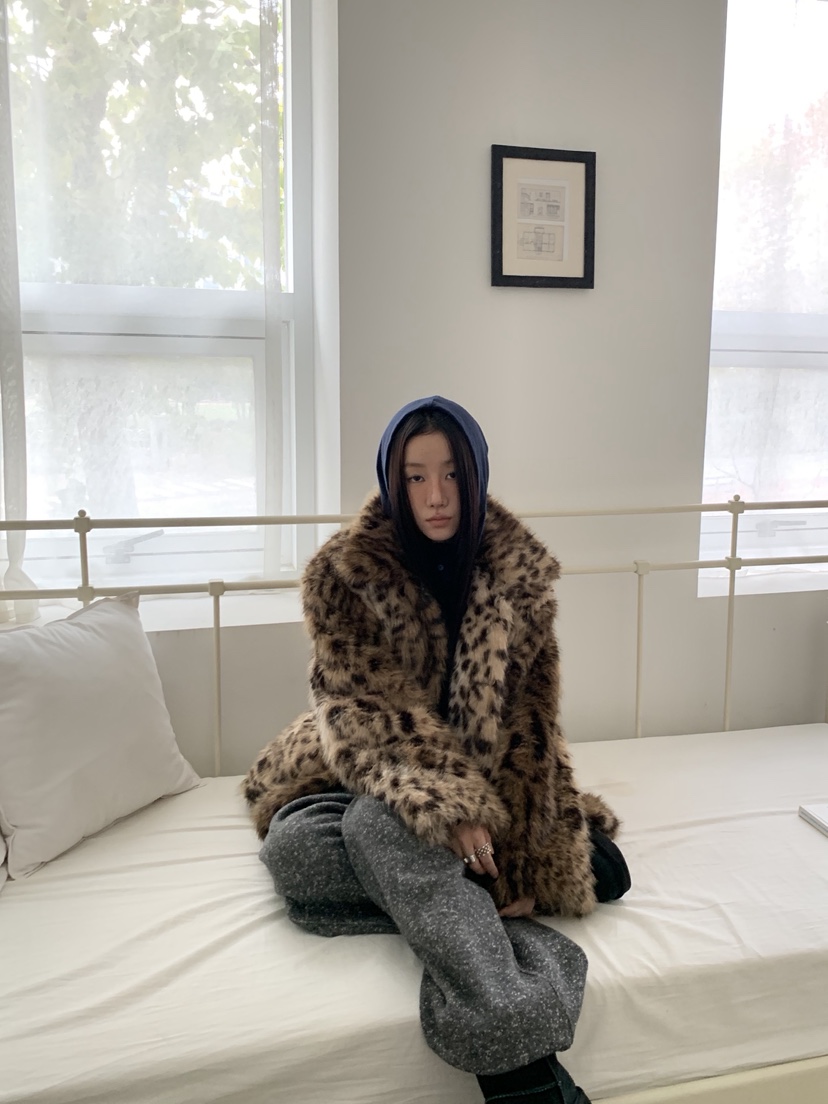 SUNDER MARKET韓國直郵㊣女裝新款25秋冬時尚休閑短款大衣SUNDER MARKET短款大衣