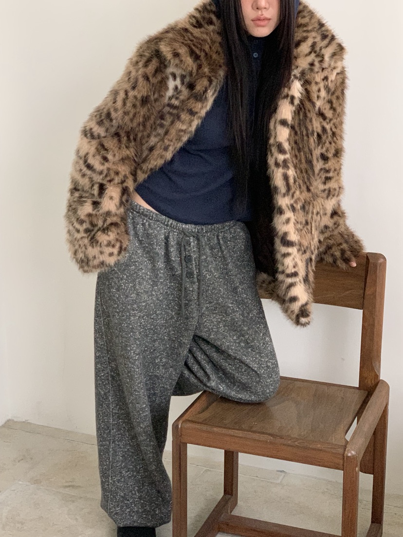 SUNDER MARKET韓國直郵㊣女裝新款25秋冬時尚休閑短款大衣SUNDER MARKET短款大衣圖色1