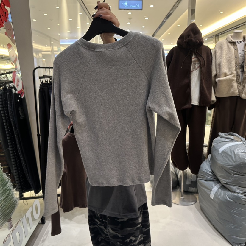 CREDITO東大門㊣實拍女士新款休閑25秋冬推薦職業熱賣長袖T恤CREDITO長袖T恤