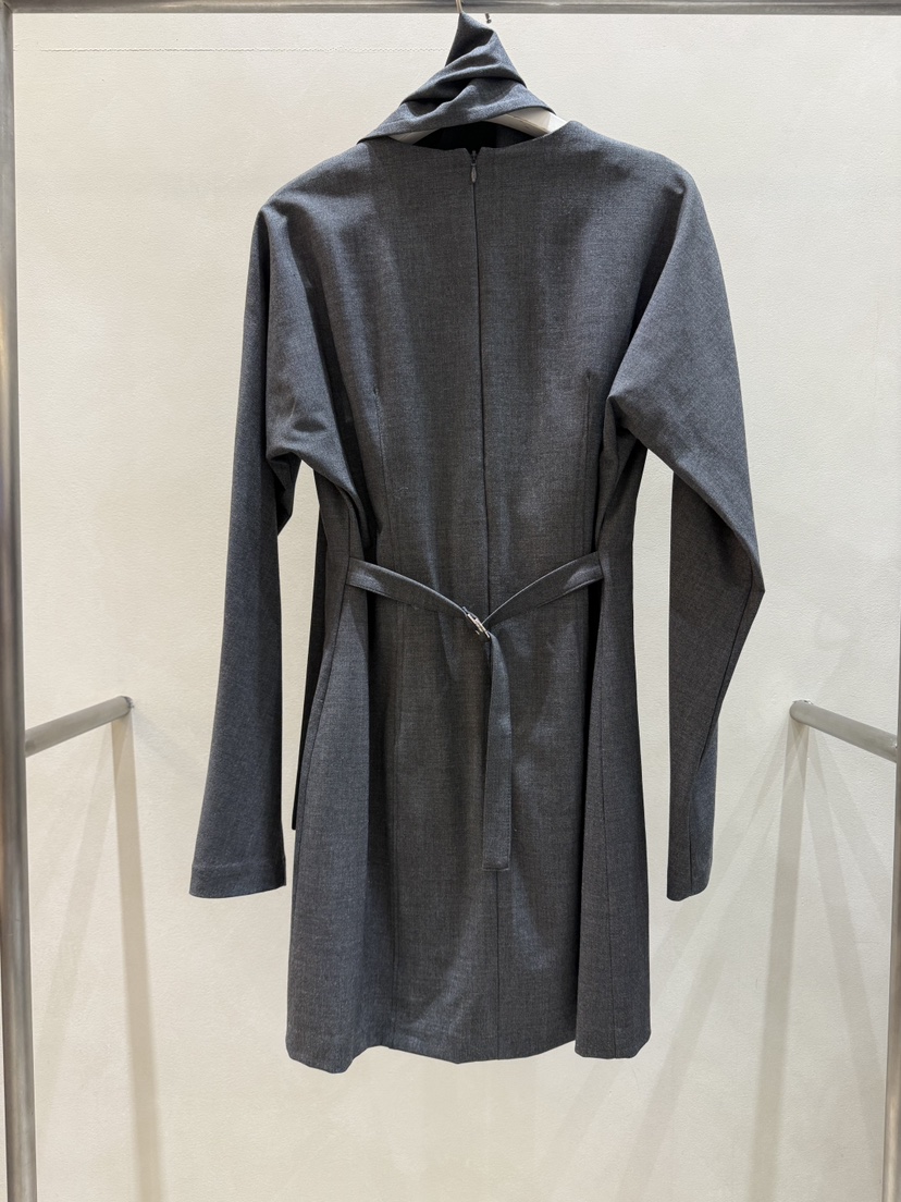 FEFFER東大門㊣實拍女士新品25秋冬時尚人氣職業推薦連衣裙FEFFER連衣裙