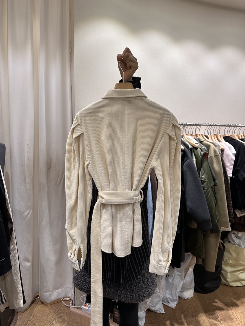 AUVERFIT韓國代購㊣女裝新品熱賣時尚休閑襯衫蕾絲衫含腰帶AUVERFIT襯衫/蕾絲衫