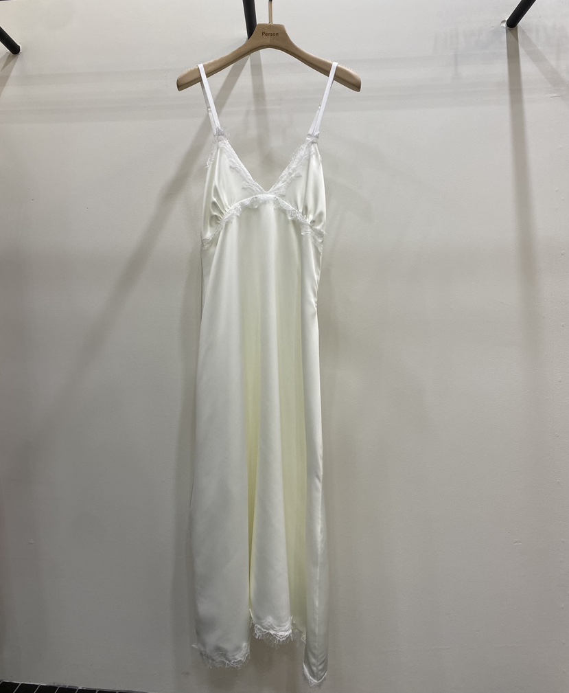 PERSON韓國直郵㊣女裝新品人氣推薦休閑真品連衣裙蕾絲緞面PERSON連衣裙圖色3