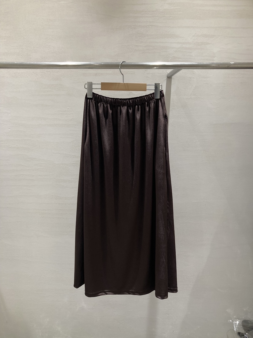 ROUGH韓國代購㊣女裝新款人氣休閑熱賣時尚25秋冬長裙天鵝絨ROUGH長裙圖色1棕色