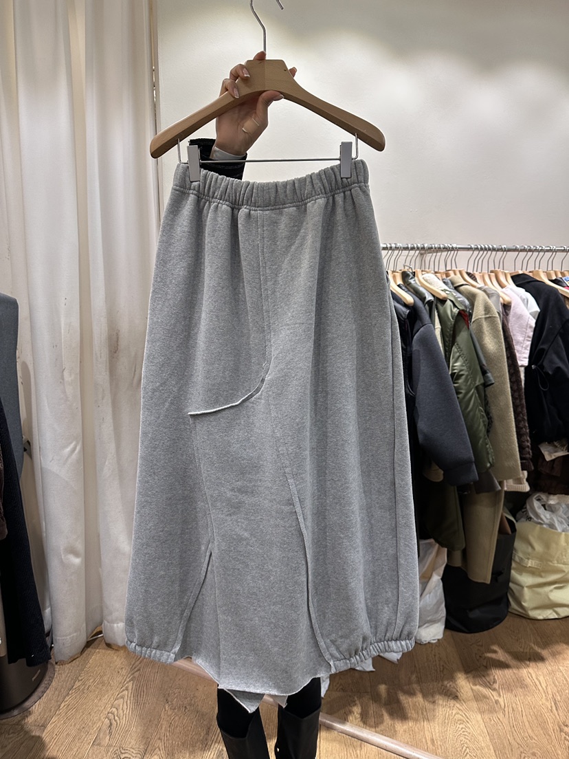 AUVERFIT韓國代購㊣女裝新款熱賣職業時尚推薦人氣真品長裙AUVERFIT長裙