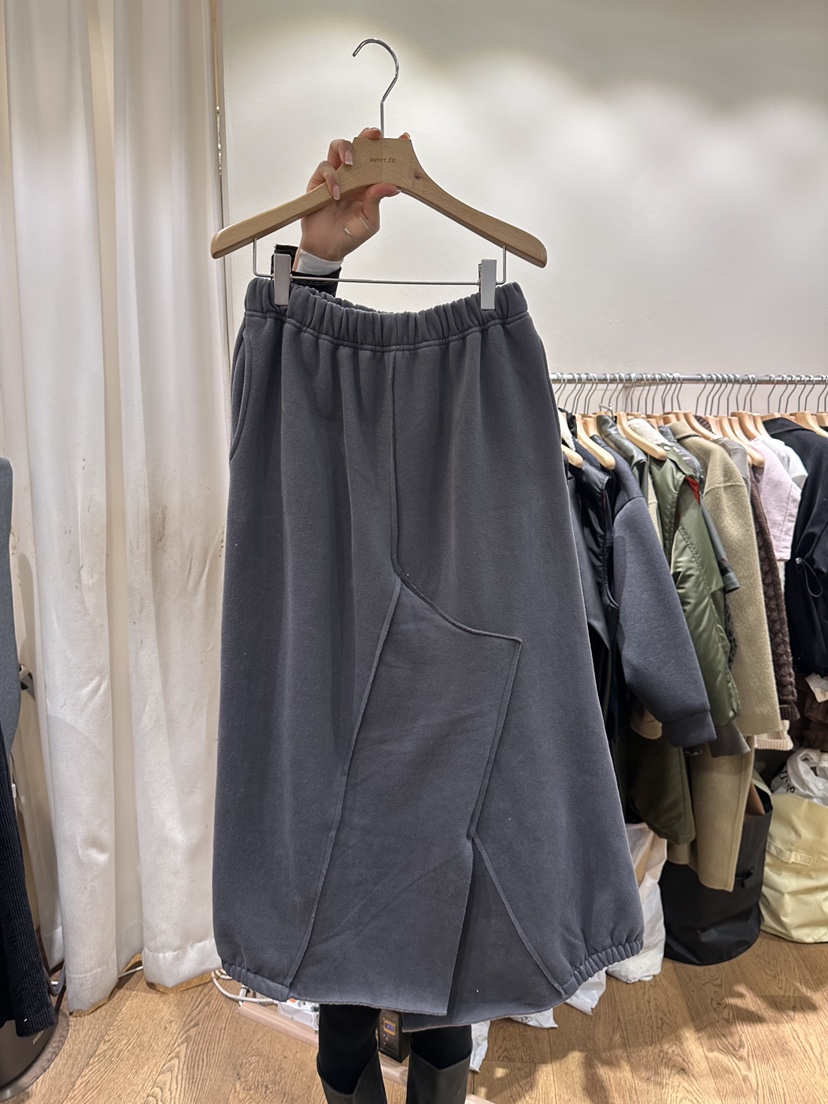 AUVERFIT韓國代購㊣女裝新款熱賣職業時尚推薦人氣真品長裙AUVERFIT長裙圖色3