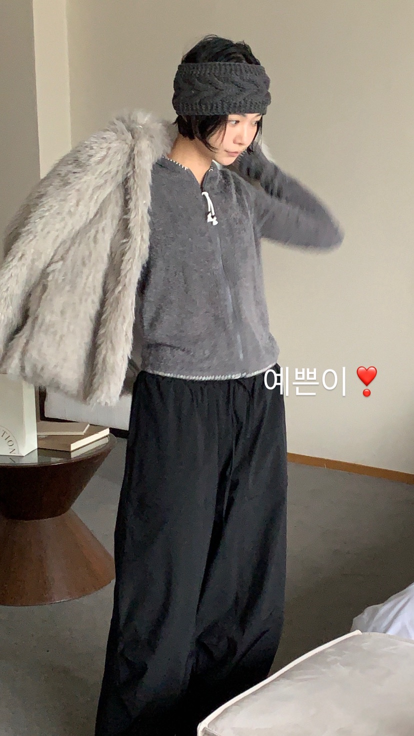 OVER RICH東大門㊣直郵女士新款人氣休閑針織衫連帽衫刺繡OVER RICH針織衫