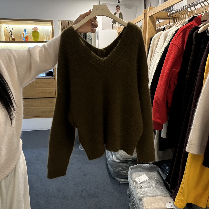ROUNDER韓國代購㊣女裝新款真品推薦時尚熱賣人氣毛衣安哥拉ROUNDER毛衣圖色2墨綠