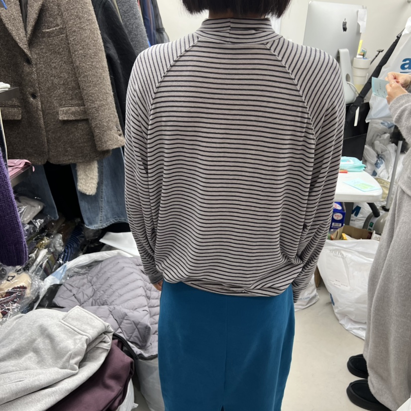 SOLD OUT韓國代購㊣女士新款人氣真品時尚職業25秋冬長袖T恤SOLD OUT長袖T恤