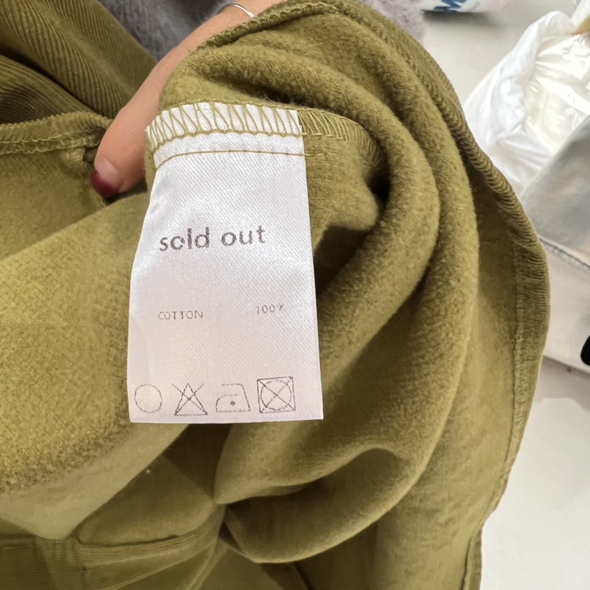 SOLD OUT東大門㊣代購女士新品時尚25秋冬熱賣人氣襯衫蕾絲衫SOLD OUT襯衫/蕾絲衫