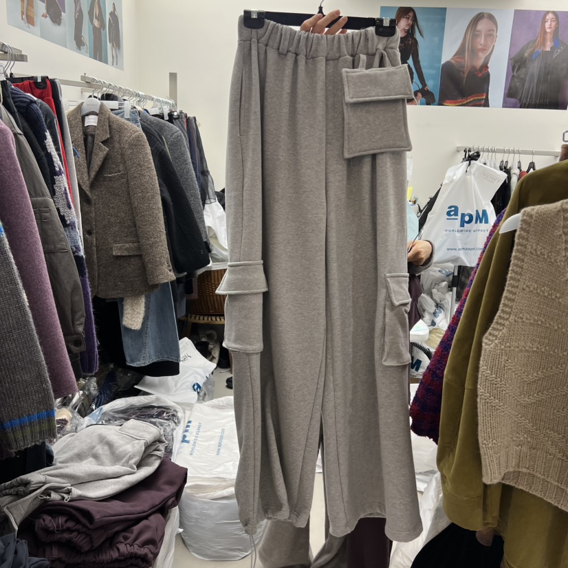 SOLD OUT韓國代購㊣女裝新品時尚熱賣真品人氣25秋冬休閑褲加絨SOLD OUT休閑褲圖色2