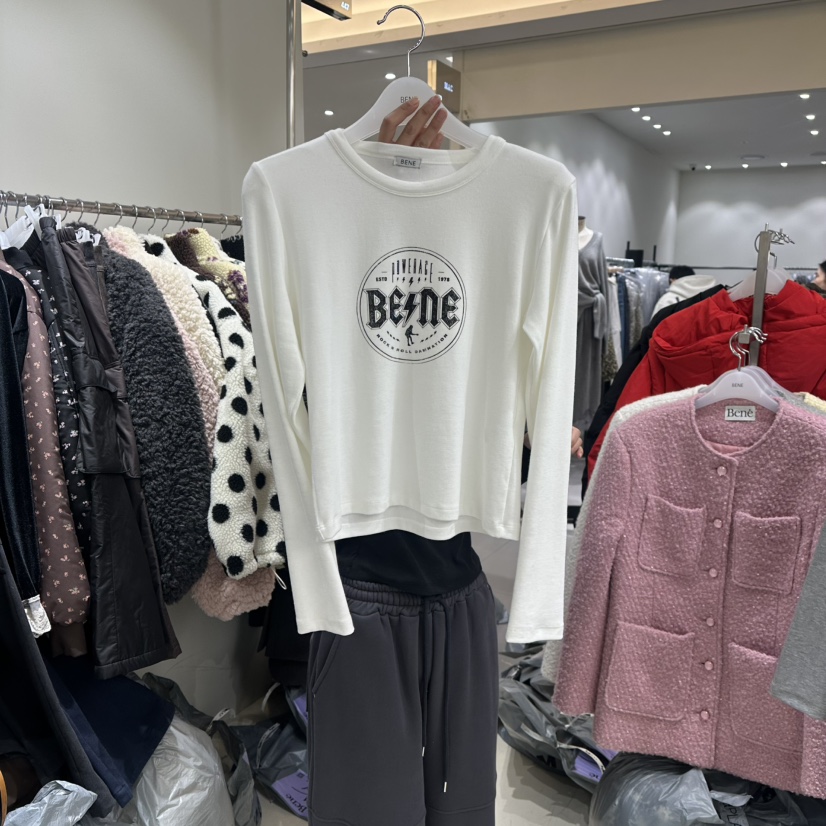 BENE韓國代購㊣女裝新品職業休閑25秋冬時尚人氣推薦長袖T恤BENE長袖T恤圖色2