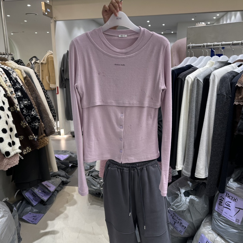 BENE東大門㊣代購女士新款熱賣人氣真品時尚25秋冬長袖T恤羊毛BENE長袖T恤圖色2
