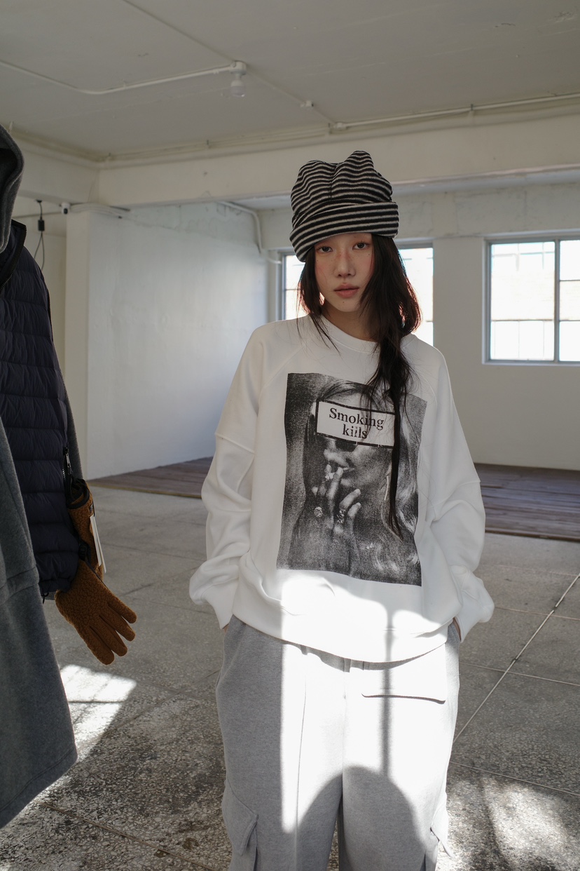 SOLD OUT東大門㊣直郵女裝新款25秋冬熱賣真品時尚衛衣加絨SOLD OUT衛衣