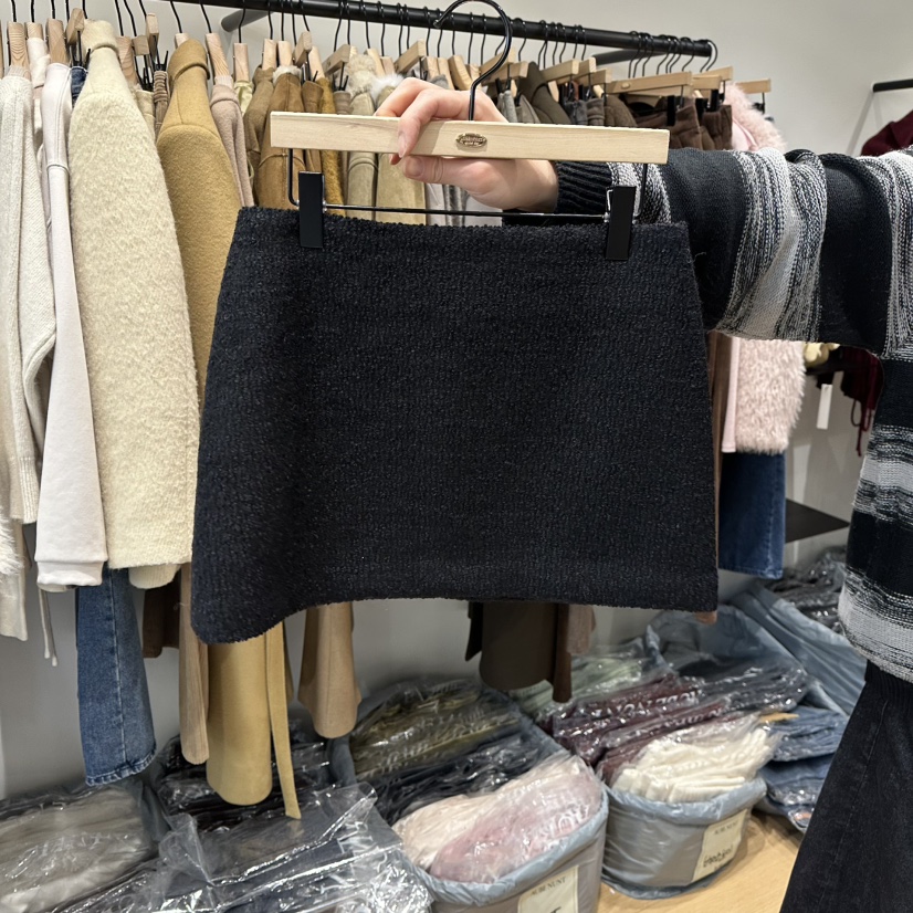 aube nunt東大門㊣實拍女裝新品真品人氣時尚休閑職業短裙aube nunt短裙圖色3