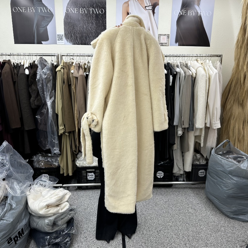 ONEBYTWO東大門㊣實拍女裝新款25秋冬休閑真品中長款大衣皮草ONE BY TWO中長款大衣