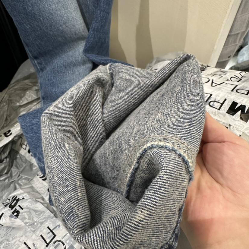 GILLI東大門㊣實拍女裝新款真品熱賣時尚推薦職業牛仔褲加絨GILLI牛仔褲