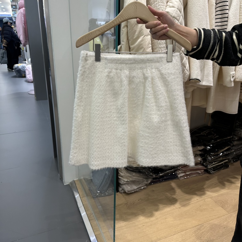 M.G.N東大門㊣代購女士新款人氣25秋冬真品推薦熱賣休閑短裙MAGNET短裙