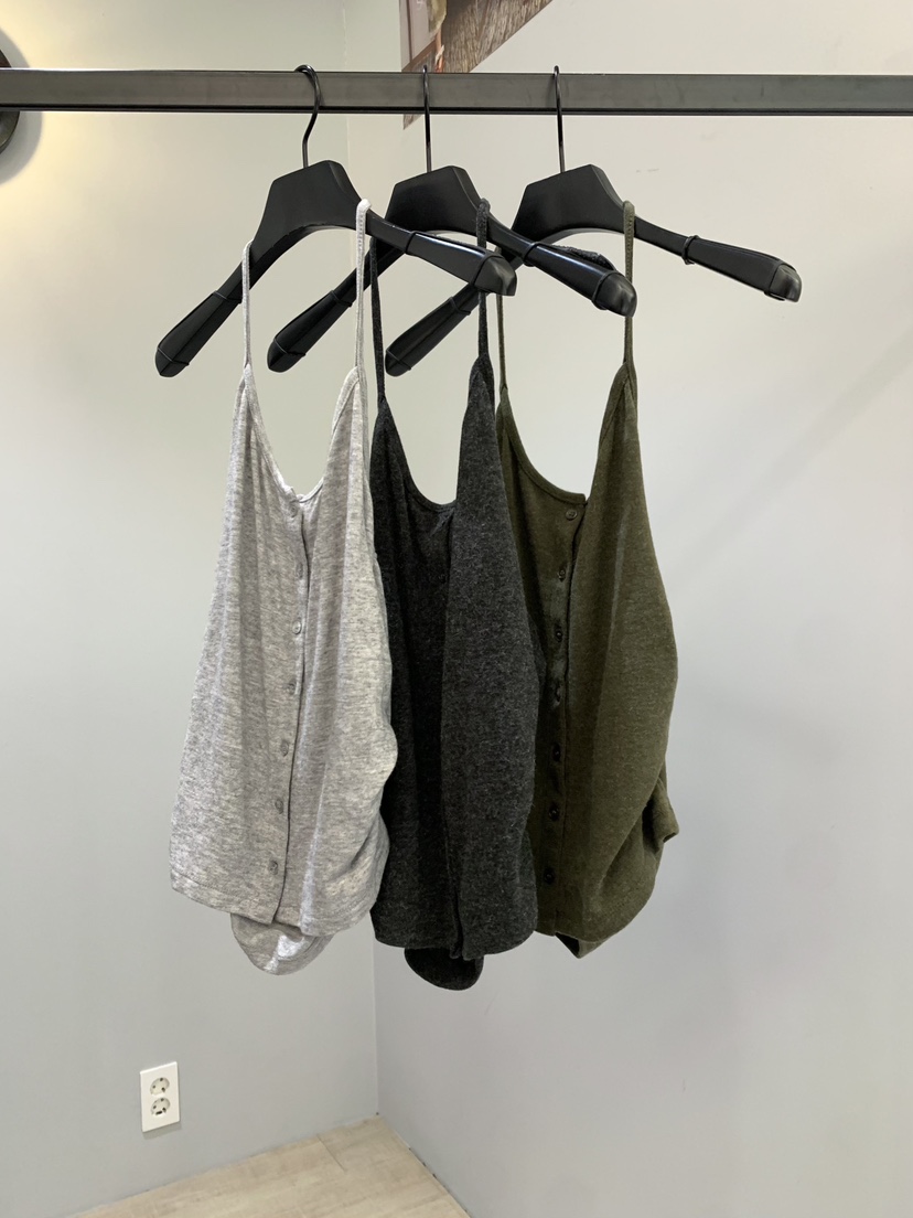 SOFTNESS韓國代購㊣女裝新品推薦真品熱賣吊帶背心羊毛紐扣Softness/Cosmic吊帶/背心