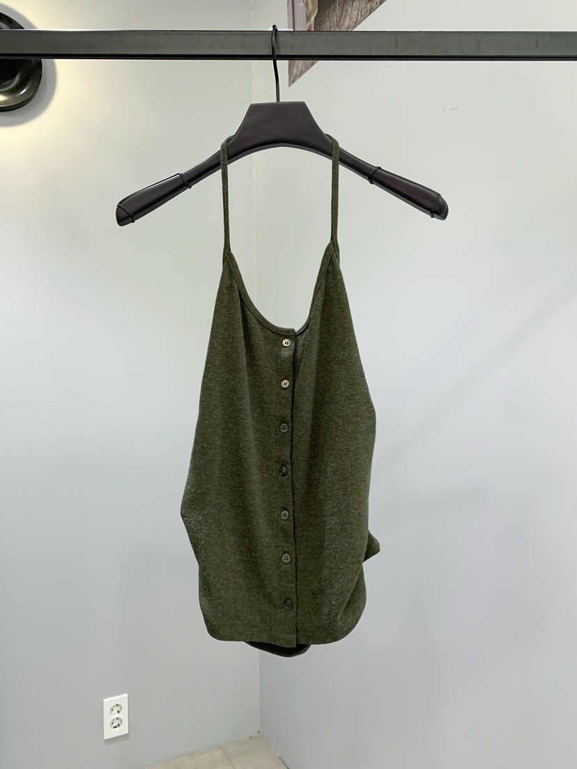 SOFTNESS韓國代購㊣女裝新品推薦真品熱賣吊帶背心羊毛紐扣Softness/Cosmic吊帶/背心圖色3