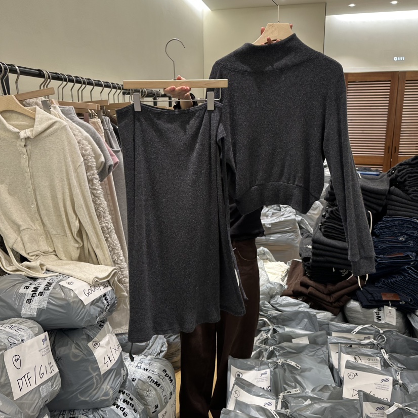 GILLI東大門㊣實拍女裝新款時尚25秋冬真品熱賣休閑套裝安哥拉GILLI套裝