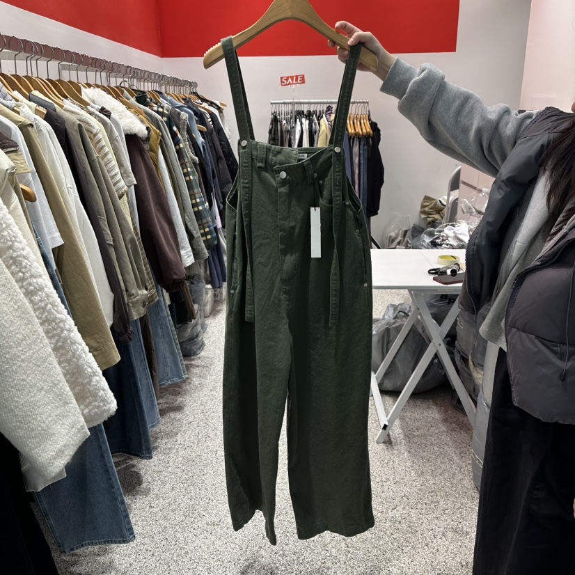 ATPZ東大門㊣實拍女裝新品25秋冬真品時尚熱賣推薦背帶褲加絨ATTENTION PLEAES背帶褲圖色2