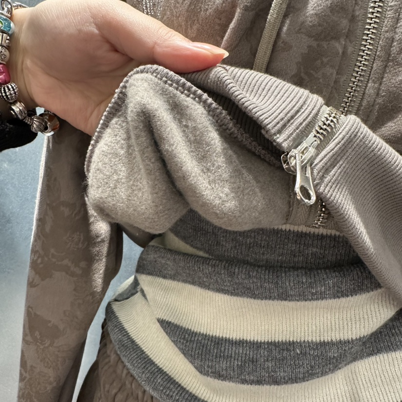 RIBBON韓國直郵㊣女士新款25秋冬推薦夾克連帽拉鏈衫加絨迷彩RIBBON夾克