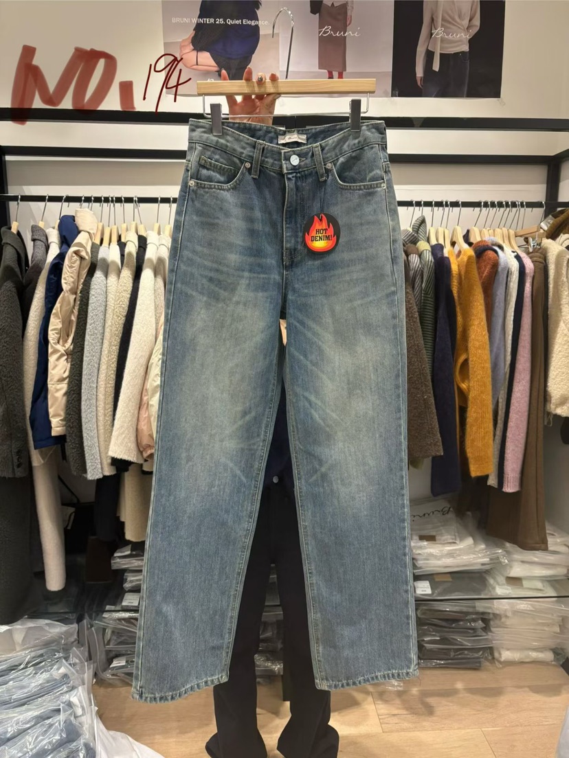 BRUNI/RICOTTA東大門㊣實拍女裝新品熱賣職業推薦牛仔褲拉絨BRUNI/RICOTTA牛仔褲圖色1