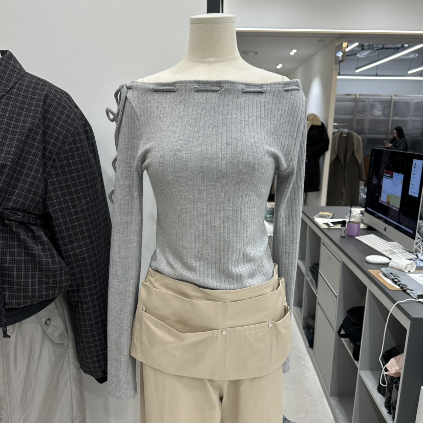 THE VALUE東大門㊣代購女士新品休閑職業熱賣真品人氣長袖T恤THE VALUE長袖T恤圖色1