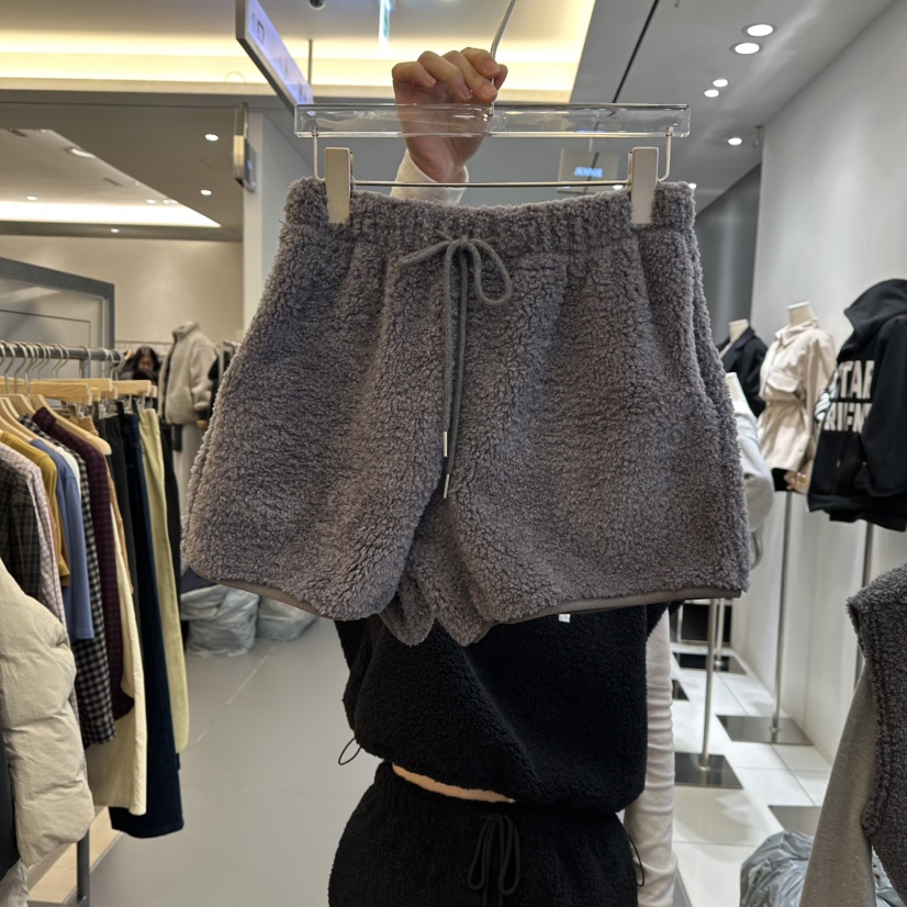 JENNIE東大門㊣實拍女士新款人氣真品職業熱賣25秋冬短褲加絨JENNIE/VENEFIT短褲圖色3