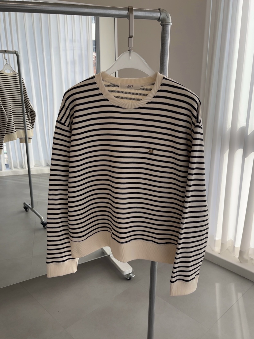 J CRANE-A韓國直郵㊣女士新品時尚25秋冬人氣推薦熱賣衛衣J CRANE衛衣圖色2