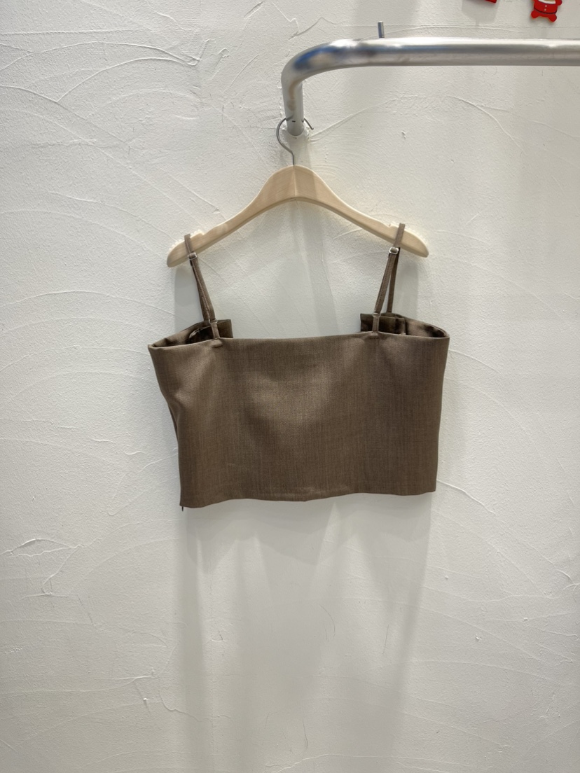 BOLD東大門㊣代購女裝新品推薦時尚熱賣職業休閑25秋冬吊帶背心BOLD吊帶/背心