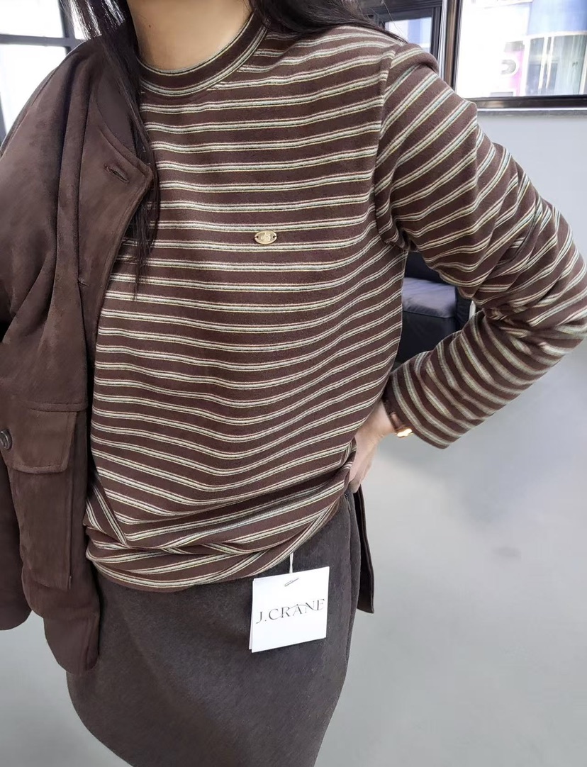 J CRANE-A東大門㊣實拍女裝新品時尚熱賣人氣推薦長袖T恤J CRANE長袖T恤