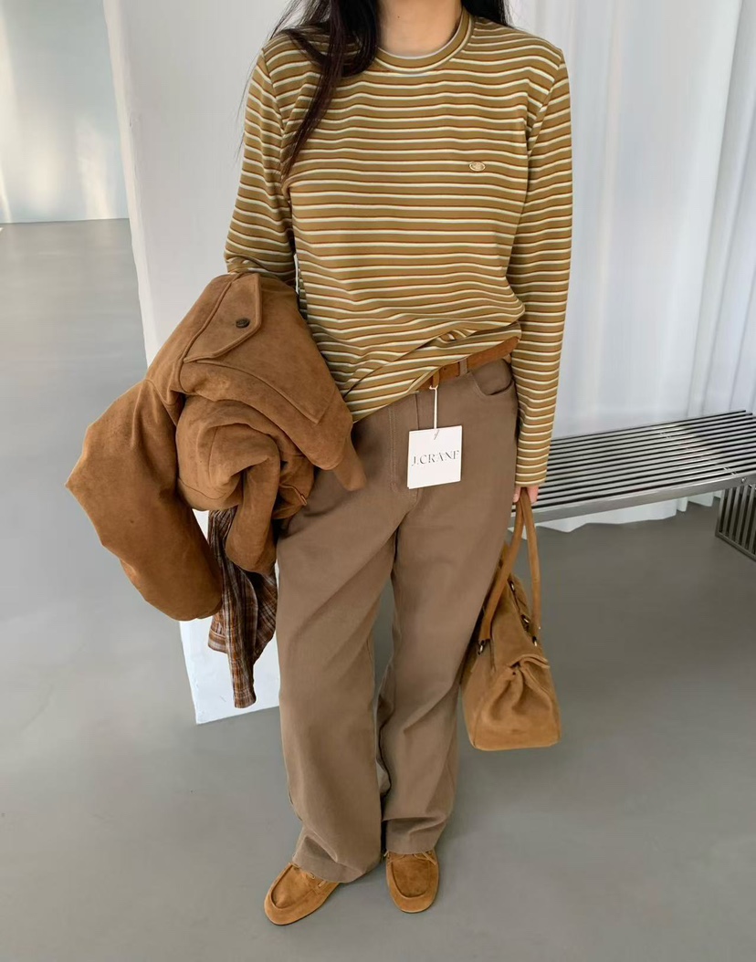 J CRANE-A東大門㊣實拍女裝新品時尚熱賣人氣推薦長袖T恤J CRANE長袖T恤