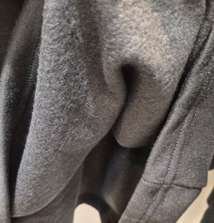 BLING BLING-S東大門㊣代購女裝新款25秋冬熱賣長袖T恤加絨BLING BLING-S長袖T恤