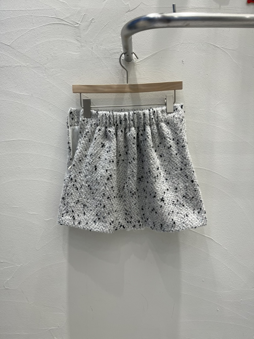 BOLD韓國直郵㊣女裝新款熱賣休閑推薦時尚人氣職業25秋冬短裙BOLD短裙